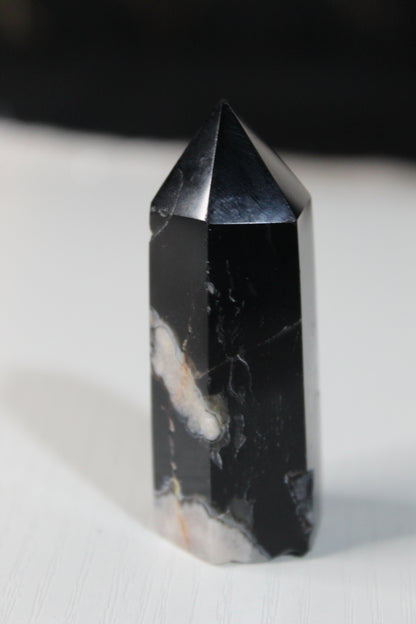 Black Cherry Agate Tower