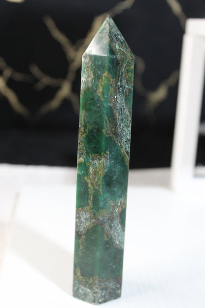 Natural Emerald Tower