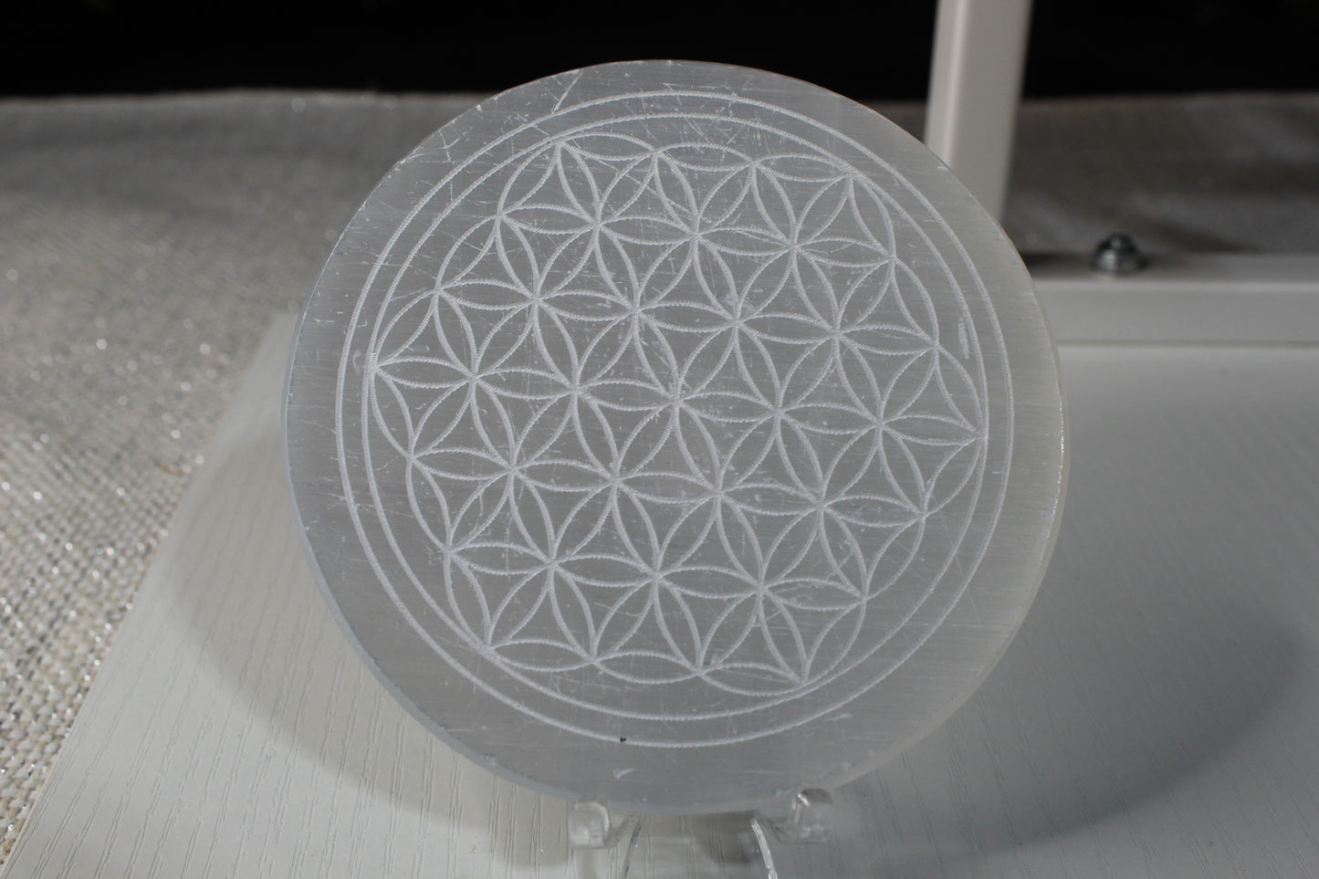 Selenite Round
