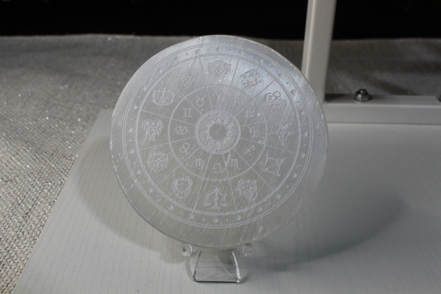 Selenite Round